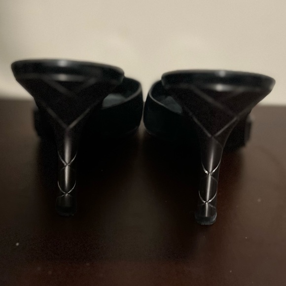 Authentic Chanel Heels - Picture 8 of 8